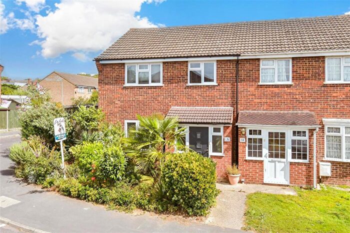 3 Bedroom End Of Terrace House For Sale In Ince Road, Sturry, Canterbury, Kent, CT2