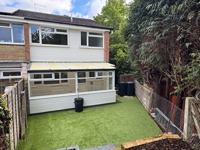 3 Bedroom Semi-Detached House For Sale In Courtenay Close, Northport, Wareham, BH20 - Photo 10