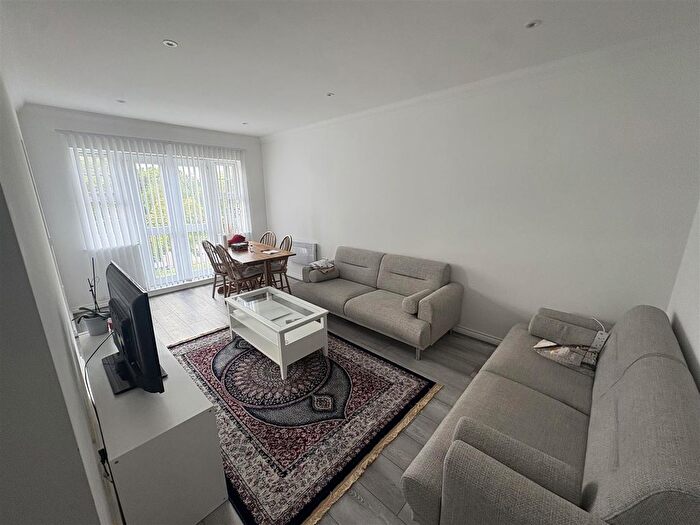 2 Bedroom Flat To Rent In Rose Bates Drive, London, NW9
