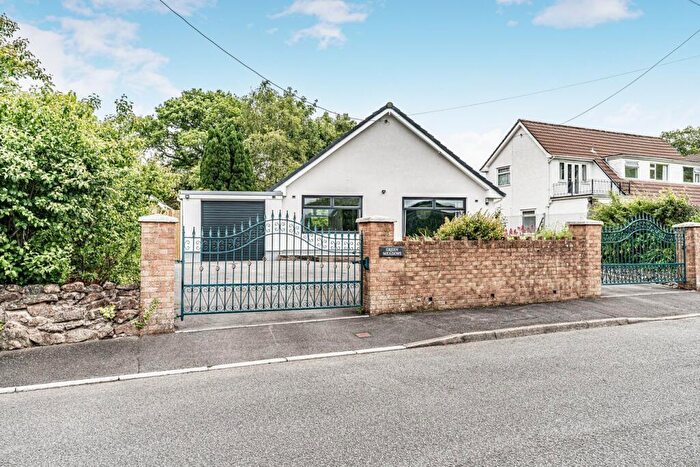 4 Bedroom Detached Bungalow For Sale In Heol Creigiau, Efail Isaf, Pontypridd, CF38