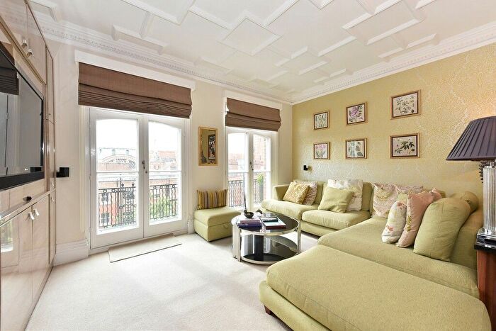 3 Bedroom Flat To Rent In Thirleby Road, Westminster, SW1P