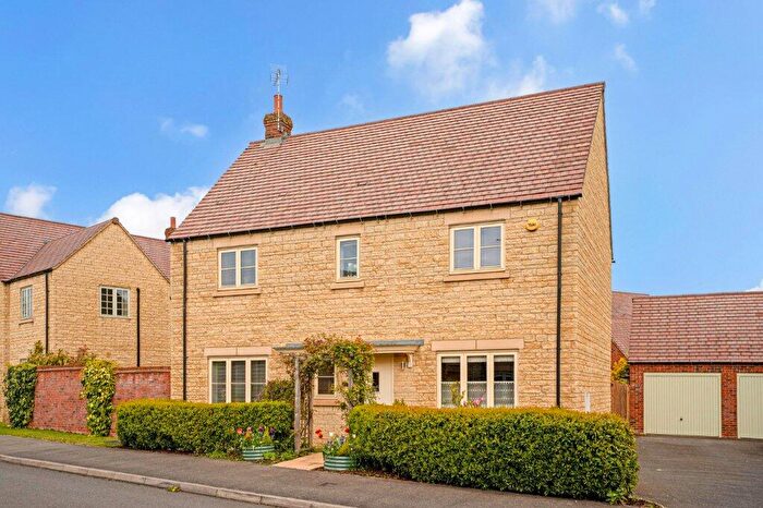 3 Bedroom Detached House For Sale In Cornflower Road, Moreton-in-Marsh, Gloucestershire, GL56