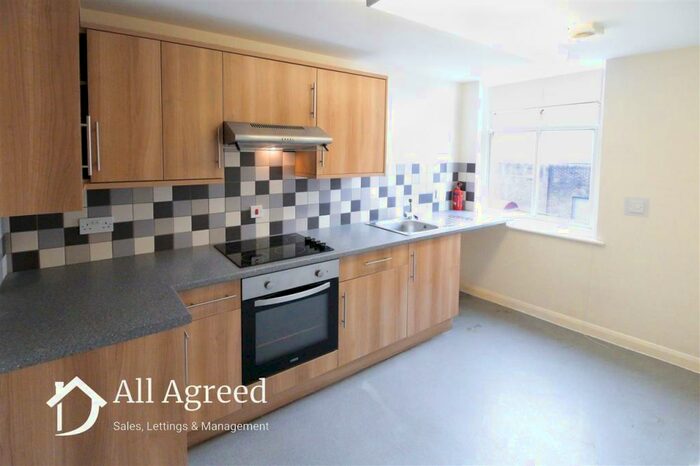 1 Bedroom Flat To Rent In South Street, Ilkeston, DE7