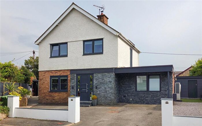 4 Bedroom Detached House For Sale In Goleufryn, Bangor, Gwynedd, LL57