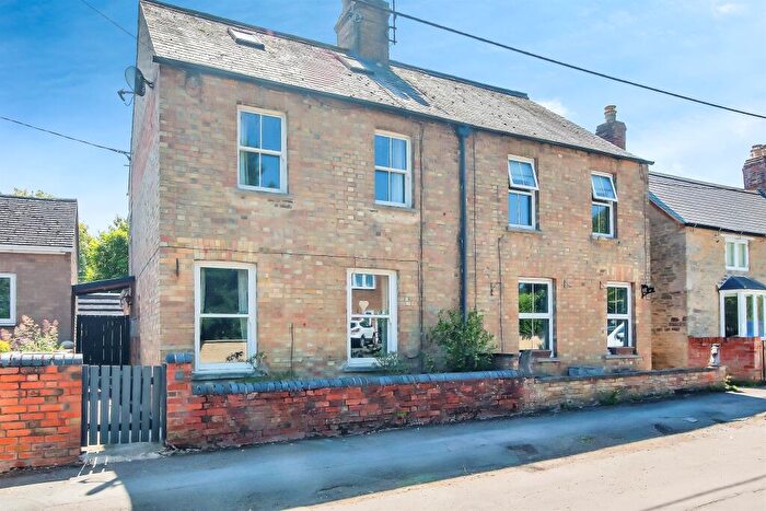 3 Bedroom Semi-Detached House For Sale In Cross Lane, Aldwincle, Kettering, NN14