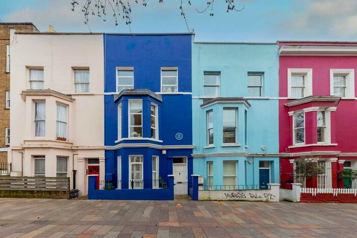 2 Bedroom Flat To Rent In Tavistock Road, London, W11