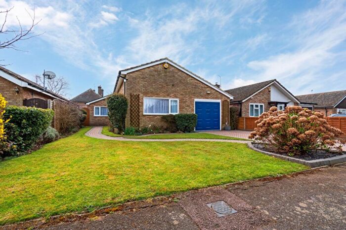 3 Bedroom Bungalow For Sale In Salusbury Lane, Offley, Hitchin, SG5