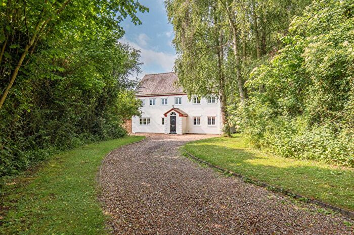 6 Bedroom Detached House For Sale In Chain Free In Wendling, NR19