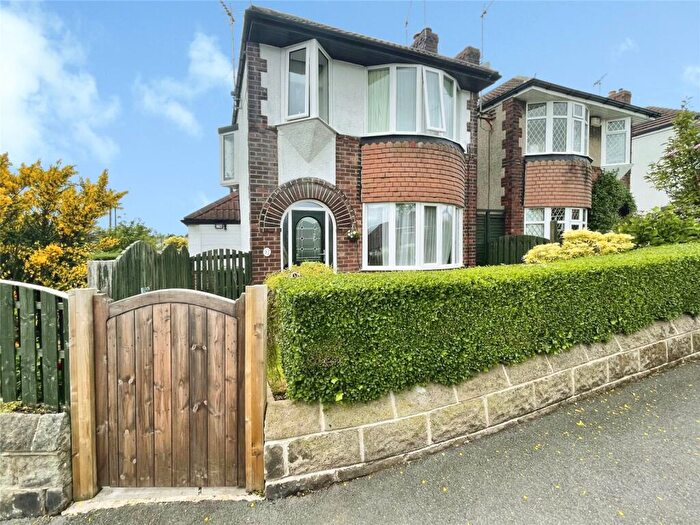 3 Bedroom Detached House For Sale In Gleadless Common, Sheffield, S12