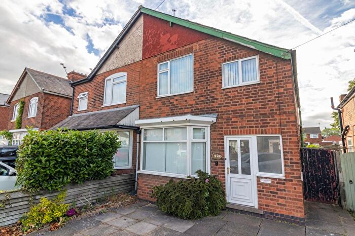 3 Bedroom Semi Detached House For Sale In Humberstone Lane, Leicester, LE4