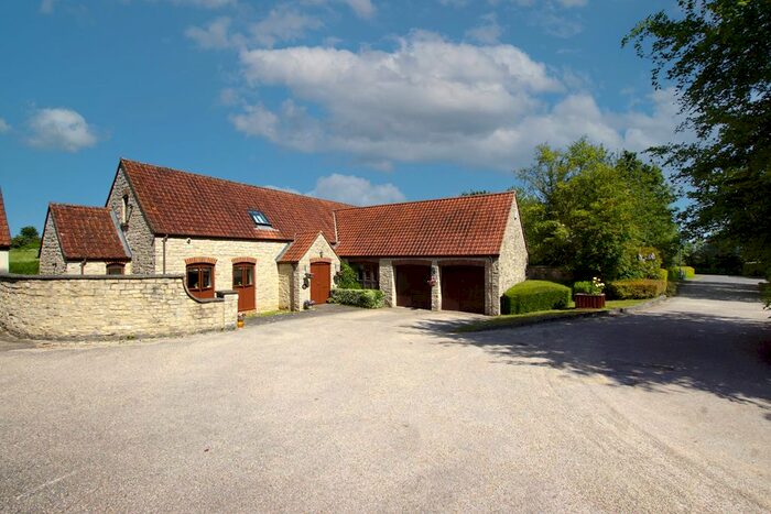 5 Bedroom Detached House For Sale In Farlands, Pucklechurch, Bristol, BS16