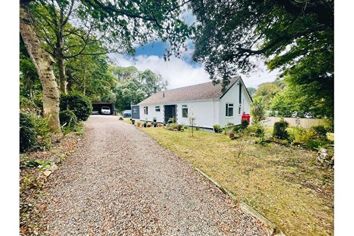 4 Bedroom Detached Bungalow For Sale In Reskadinnick, Camborne, Camborne, TR14