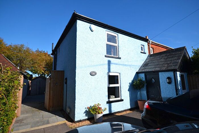 2 Bedroom Semi-Detached House To Rent In Pennington, Lymington, Hampshire, SO41