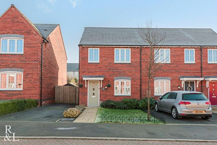 3 Bedroom Semi-Detached House For Sale In Goose Pen Lane, Ashby-De-La-Zouch, LE65