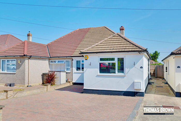 2 Bedroom Semi-Detached Bungalow For Sale In Renton Drive, Orpington, BR5