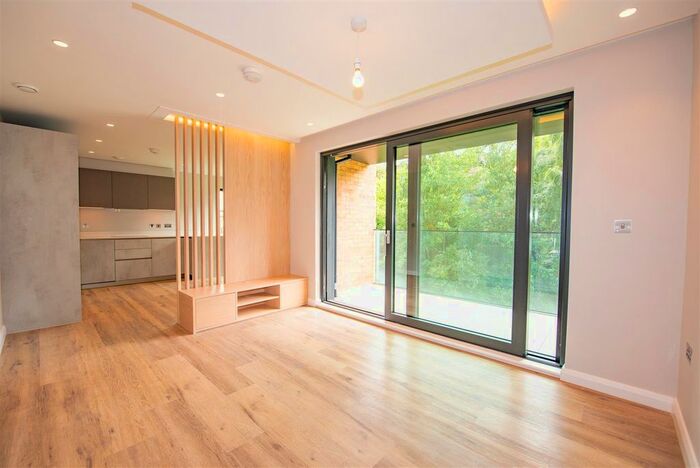 2 Bedroom Flat To Rent In Piccadilly, York, YO1