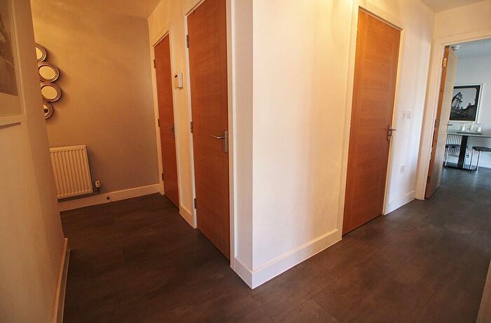 2 Bedroom Apartment For Sale In The Old Brewery, London Road, PO8