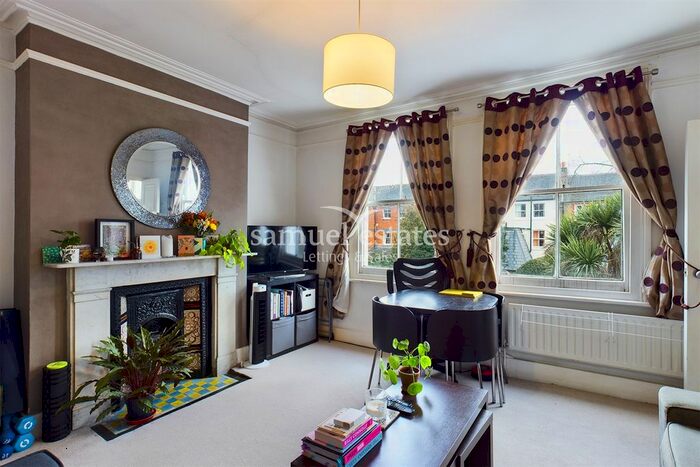 1 Bedroom Flat To Rent In Elmbourne Road, Balham, SW17
