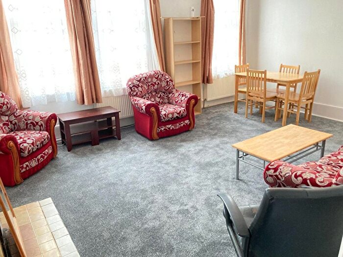 1 Bedroom Flat To Rent In Very Near Eccleston Road Area, West Ealing, W13