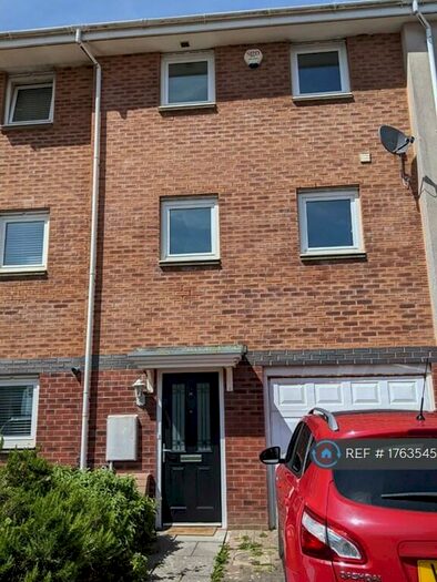 3 Bedroom Terraced House To Rent In Pentre Doc Y Gogledd, Llanelli, SA15