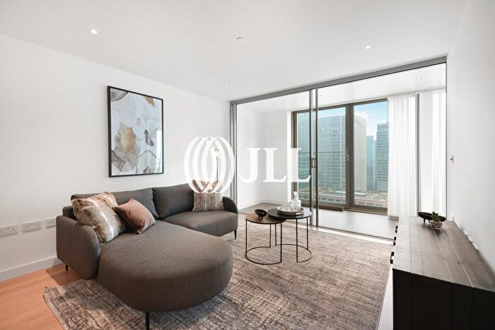 1 Bedroom Flat To Rent In Landmark Pinnacle, Marsh Wall, E14