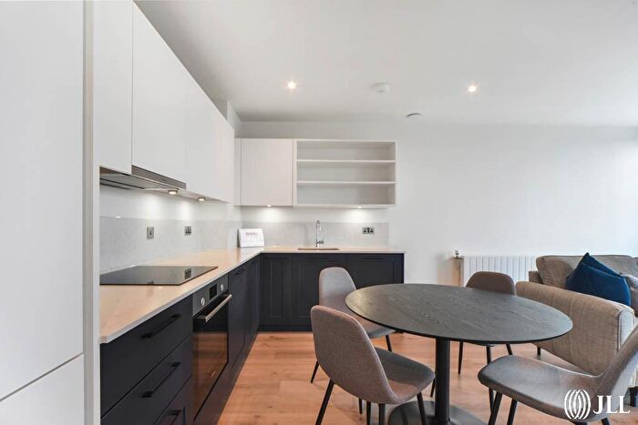 1 Bedroom Apartment To Rent In Menara Point, London, E16