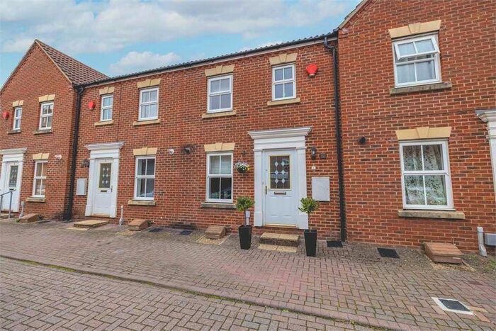 3 Bedroom Terraced House To Rent In Sharman Row, Langley, Berkshire SL3