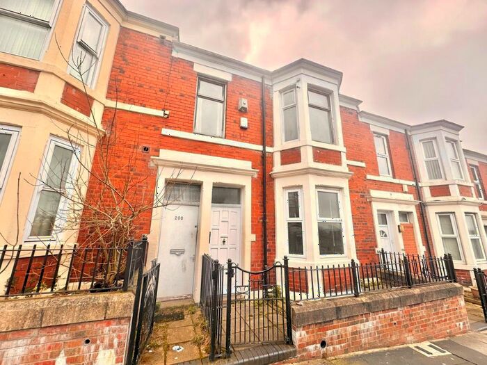 2 Bedroom Flat To Rent In Condercum Road, Newcastle Upon Tyne, NE4