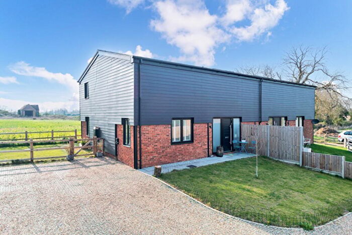 4 Bedroom Semi-Detached House To Rent In College Farm, Old Harrowden Road, Bedford, Bedford, MK42