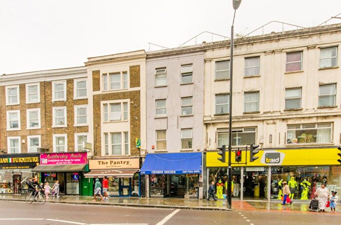 1 Bedroom Flat To Rent In Kingsland High Street, Shacklewell, London, E8
