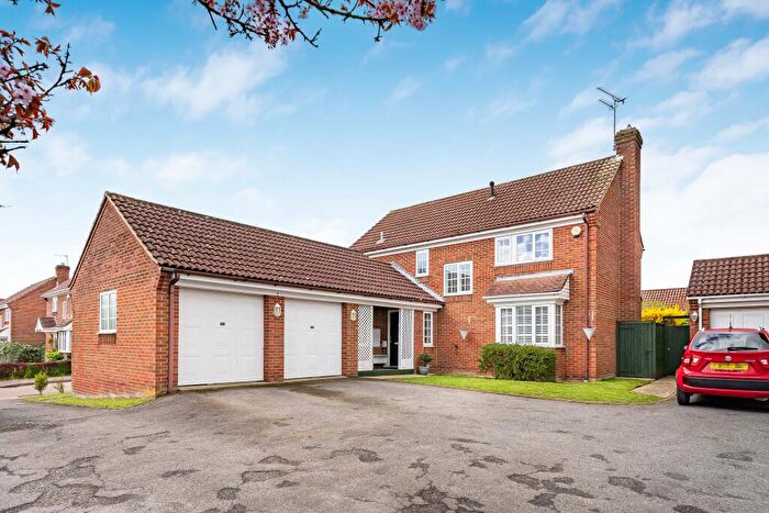 4 Bedroom Detached House For Sale In The Copse, Hemel Hempstead, HP1