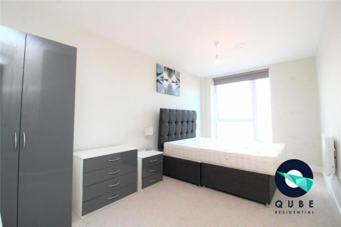 2 Bedroom Flat To Rent In Bridgewater Point, Ordsall Lane, Salford, M5