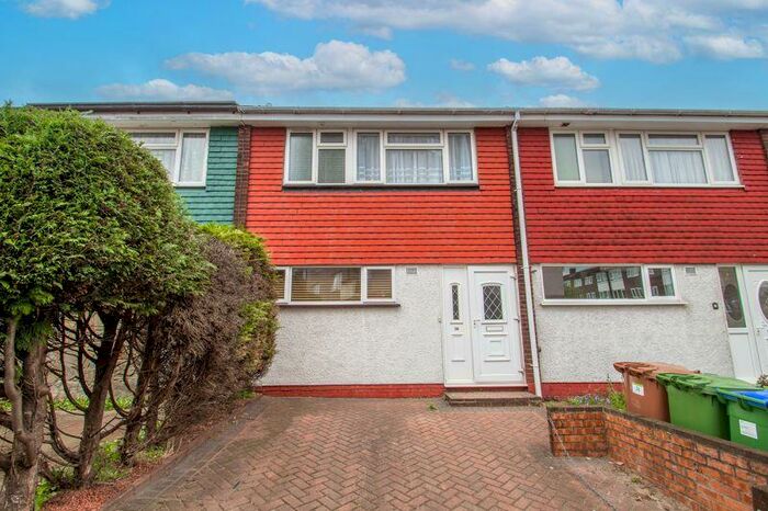 3 Bedroom Terraced House To Rent In York Terrace, Erith, DA8