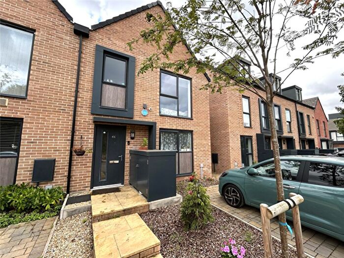 3 Bedroom End Of Terrace House For Sale In Orchard Avenue, Bristol, Somerset, BS13