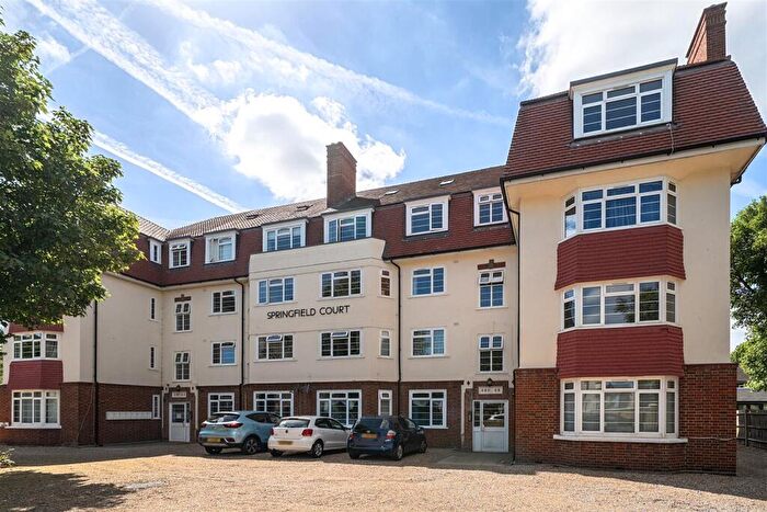 1 Bedroom Apartment For Sale In Springfield Road, Kingston Upon Thames, KT1