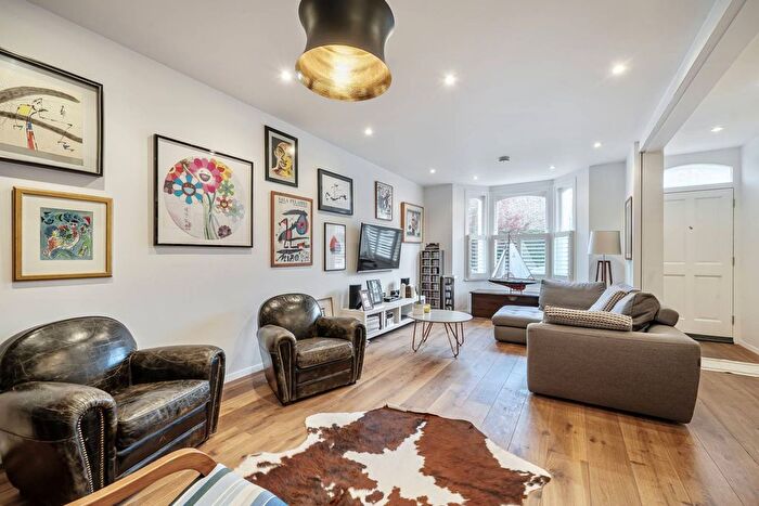 4 Bedroom Terraced House For Sale In Basuto Road, Parsons Green, London, SW6