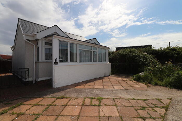 3 Bedroom Bungalow To Rent In Lake Way, Jaywick, CO15