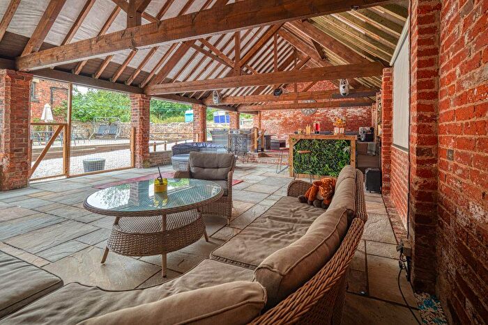 5 Bedroom Detached House For Sale In Padley Hall Farm, Hammersmith, Ripley, DE5