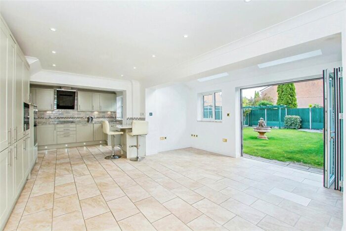 4 Bedroom Detached House For Sale In Dunsberry, Bretton, Peterborough, PE3