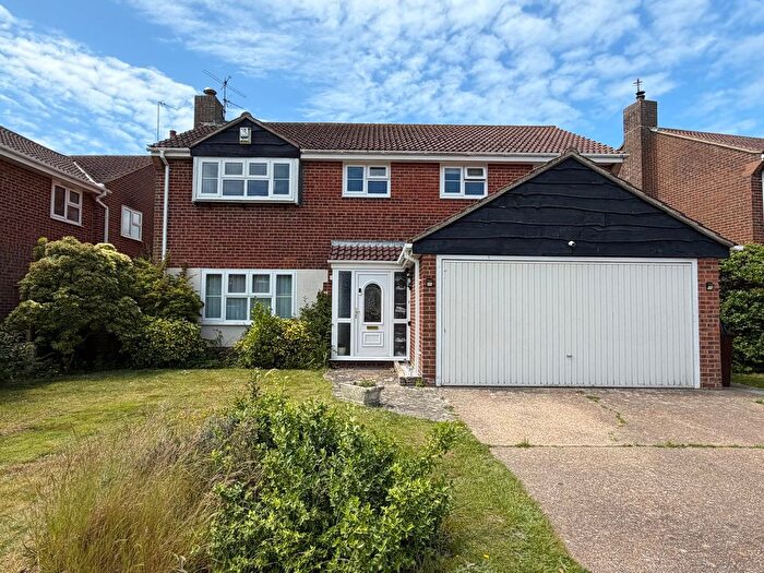 4 Bedroom Detached House For Sale In Coverdale Avenue, Bexhill-On-Sea, TN39
