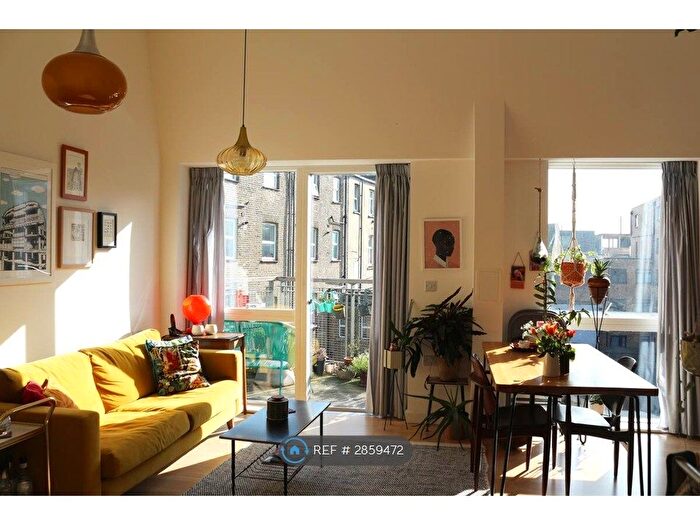 1 Bedroom Flat To Rent In Ruskin Court, London, N19