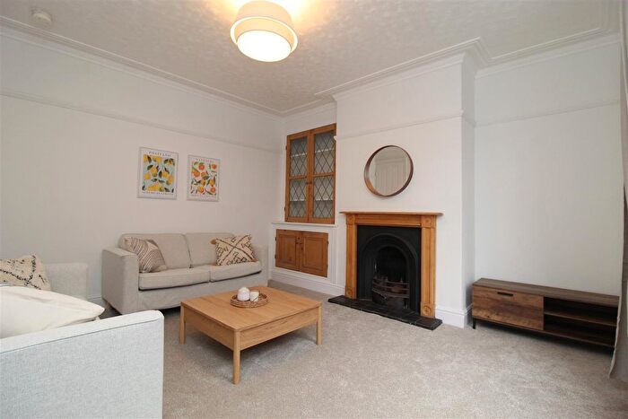 2 Bedroom End Terrace House To Rent In Vesper Terrace, Kirkstall, Leeds, LS5