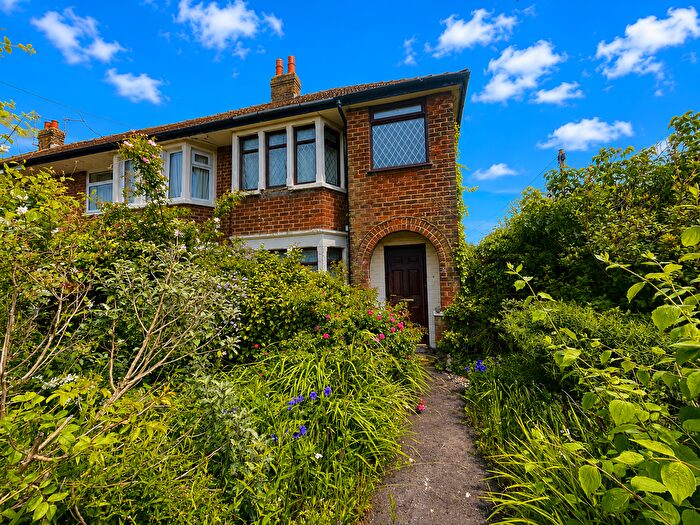 3 Bedroom Semi Detached House For Sale In Blackpool Road, Bispham, FY2