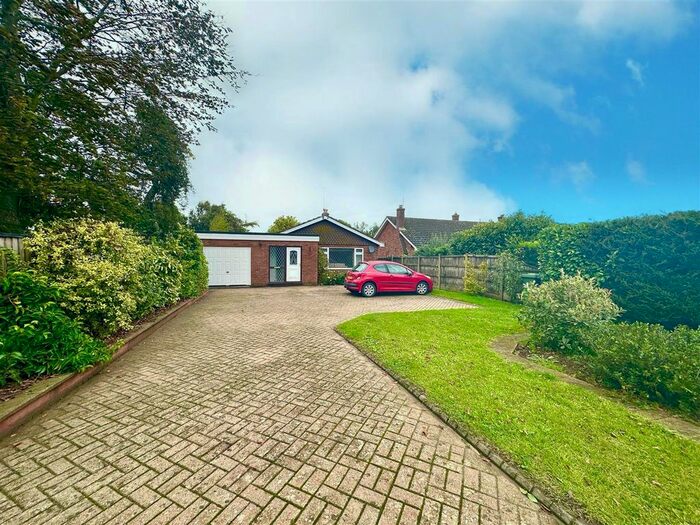 2 Bedroom Detached Bungalow For Sale In Main Road, Rollesby, Great Yarmouth, NR29