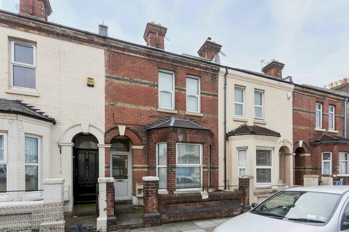 4 Bedroom Terraced House To Rent In Clive Road, Fratton, PO1