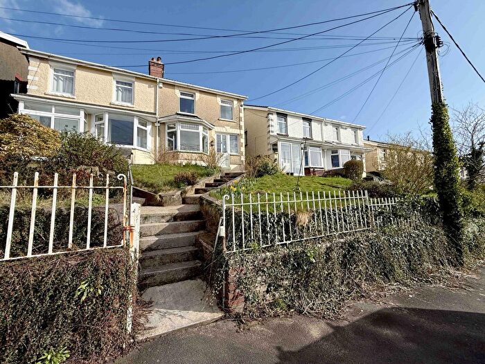 2 Bedroom Semi Detached House For Sale In Pontarddulais, SA4