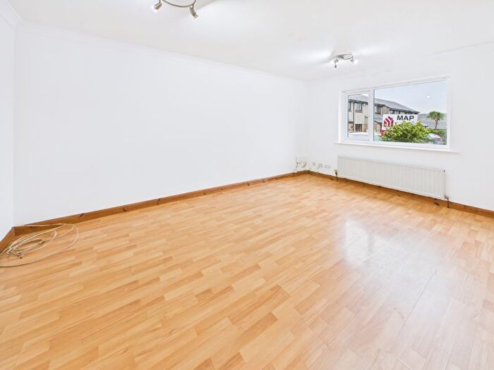 2 Bedroom Bungalow For Sale In Treloweth Way, Pool - Chain Free Sale, TR15