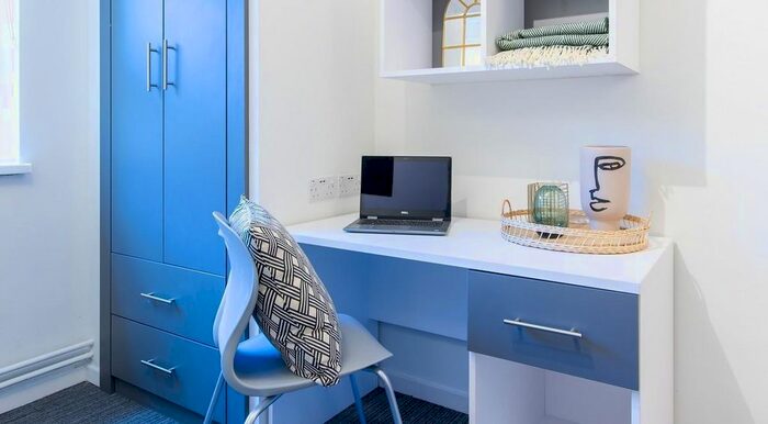 1 Bedroom Flat To Rent In Bassett Green Road, Southampton, SO16