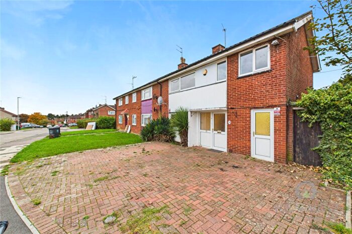 3 Bedroom End Of Terrace House For Sale In Avon Drive, Kings Heath, Northampton, Northamptonshire, NN5