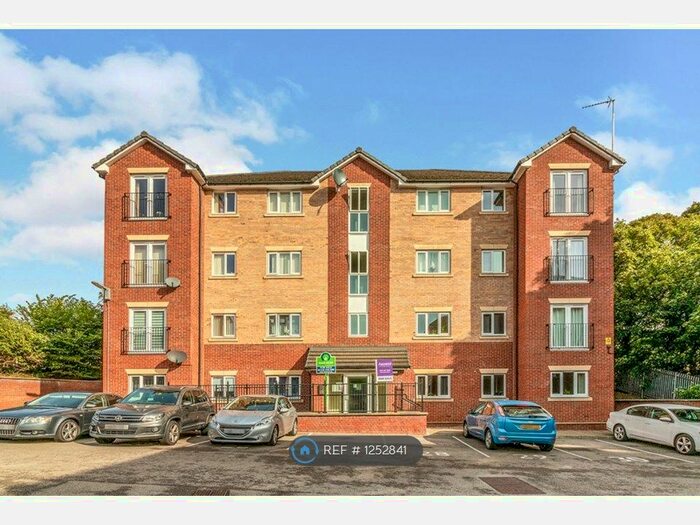 2 Bedroom Flat To Rent In Oakwell Vale, Barnsley S71